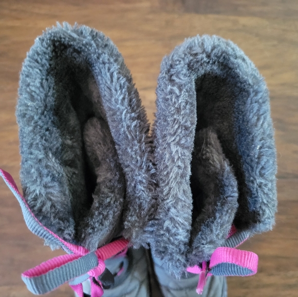 Columbia Winter Boots - Picture 7 of 10